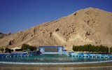 Chùm ảnh sông nhân tạo trị giá 50 triệu USD giữa sa mạc