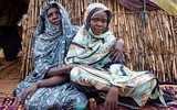 Chùm ảnh phụ nữ Sudan hết hy vọng trong trại tị nạn ở Chad 