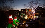 Ngắm khu phố Giáng sinh lộng lẫy 'hot' nhất New York