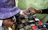 Cận cảnh chợ rác điện tử ở Ấn Độ