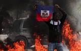 Chùm ảnh bạo lực và vượt ngục khiến Haiti ban bố tình trạng khẩn cấp