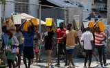 Chùm ảnh sự yên tĩnh ngột ngạt ở Haiti khi thủ tướng từ chức