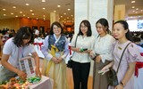 Sôi nổi chương trình giao lưu văn hóa nghệ thuật Việt- Hàn