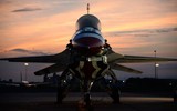 Không quân Ukraine sẽ có phiên bản tiêm kích F-16 hiện đại nhất?