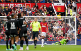 Sai lầm thảm họa của thủ môn Onana khiến fan Man United nổi đóa