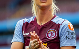 Fan điêu đứng trước loạt ảnh của nữ cầu thủ ‘quyến rũ nhất’ bóng đá Anh 