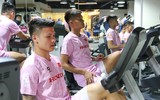 Chùm ảnh tuyển thủ Việt Nam tập nhẹ ngày đầu ở Qatar 