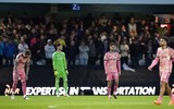 Sớm trở lại Ngoại hạng Anh, Leicester City ăn mừng cuồng nhiệt 