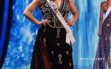 Nàng hậu ngoại cỡ trình diễn bikini 'bùng cháy' tại Miss Universe 2023