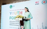 Hoa hậu Thùy Tiên tự tin 'bắn' tiếng Anh tại Hội nghị quốc tế