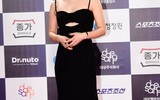 10 bộ váy đẹp nhất tại lễ trao giải thưởng điện ảnh danh giá Hàn Quốc