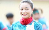 Vẻ nhí nhảnh, đáng yêu của ‘hoa khôi’ tuyển nữ Việt Nam