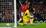 Bị loại sớm khỏi Champions League, Man United mất 'núi' tiền 