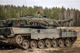 Ukraine lên tiếng bất ngờ về tăng Leopard bị Ka-52 tiêu diệt