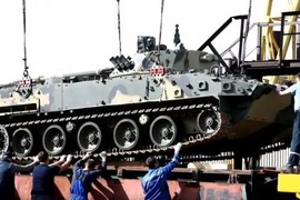 Tiếp nhận lô thiết giáp BMP-3 và BMD-4M 'nâng cấp đặc biệt'