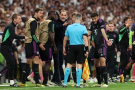 Trọng tài xin lỗi Bayern Munich vì ‘phạm sai lầm nghiêm trọng’ 
