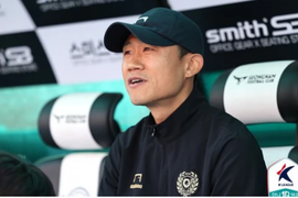 Ông Choi Won-kwon làm trợ lý của HLV Kim Sang-sik ở tuyển Việt Nam.