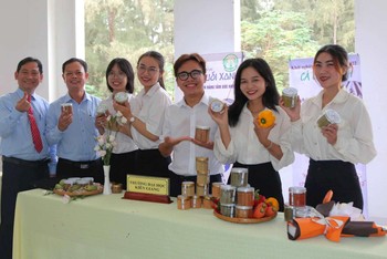 Sản phẩm “Cá cơm xanh” của sinh viên Trường ĐH Kiên Giang tham gia Cuộc thi Ý tưởng HS, SV khởi nghiệp khu vực ĐBSCL năm 2022.