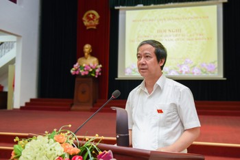 Bộ trưởng Bộ GD&ĐT Nguyễn Kim Sơn báo cáo cử tri dự kiến nội dung Kỳ họp thứ 5 Quốc hội khóa XV.