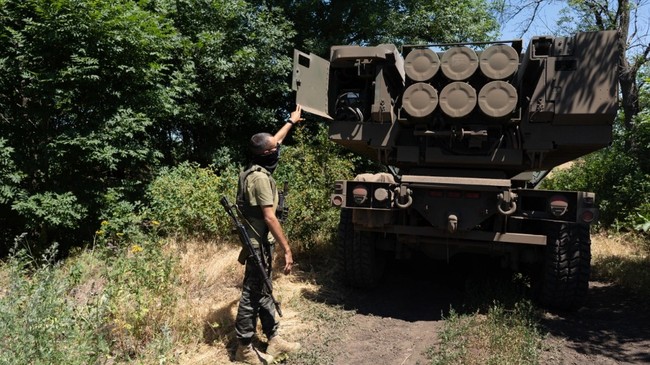 Hệ thống HIMARS của Ukraine sẽ được sử dụng để phóng ATACMS.