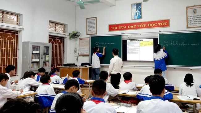 Giờ học tại Trường THCS Thụy Liên (Thái Thụy, Thái Bình).