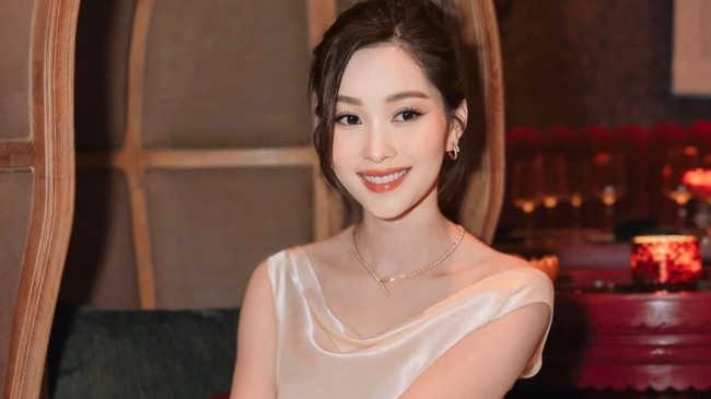 Nhan sắc chuẩn 'thần tiên tỷ tỷ' của Hoa hậu Đặng Thu Thảo sau 10 năm đăng quang