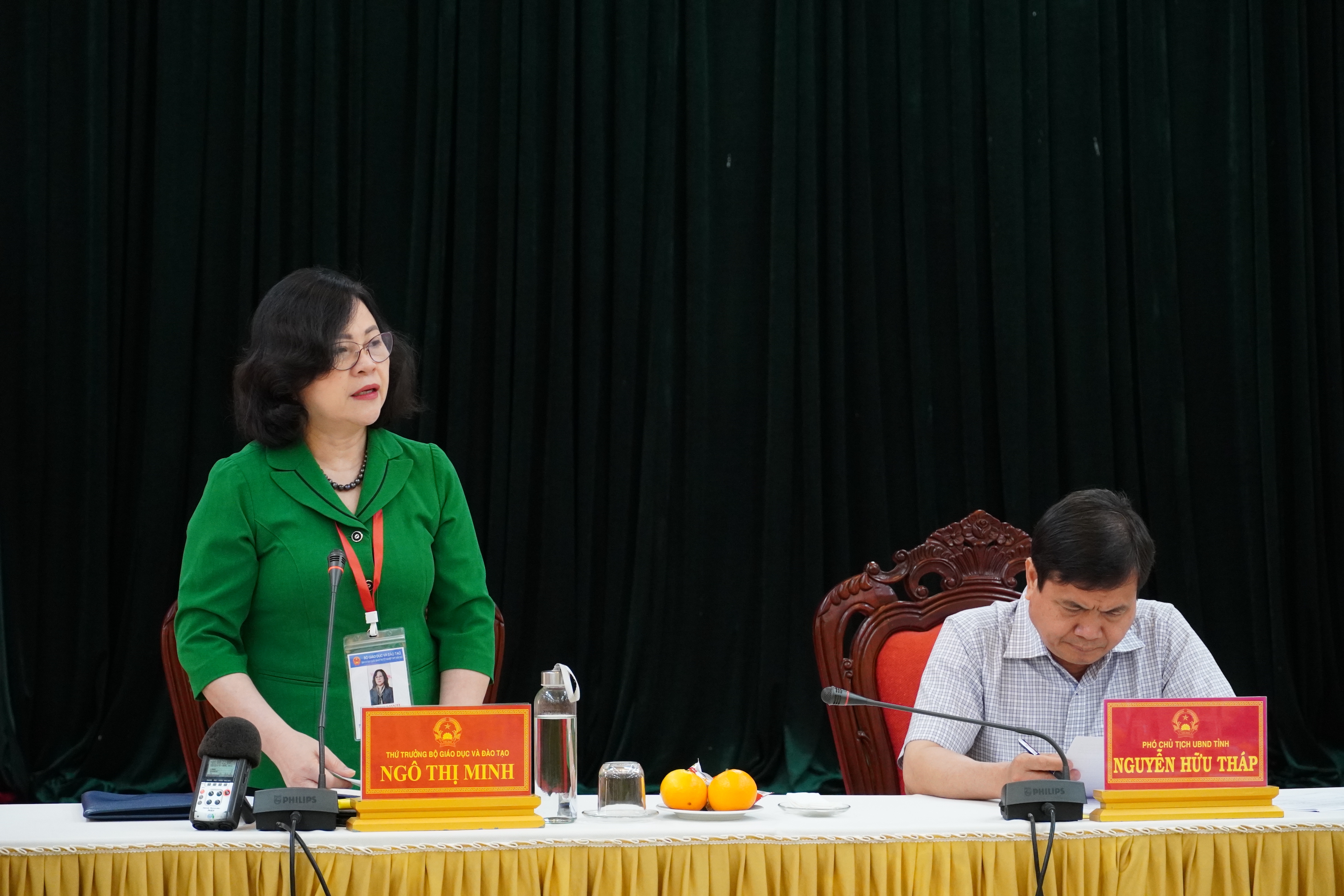 Thứ trưởng Ngô Thị Minh lưu ý tỉnh Kon Tum tập huấn quy chế thi  ảnh 3