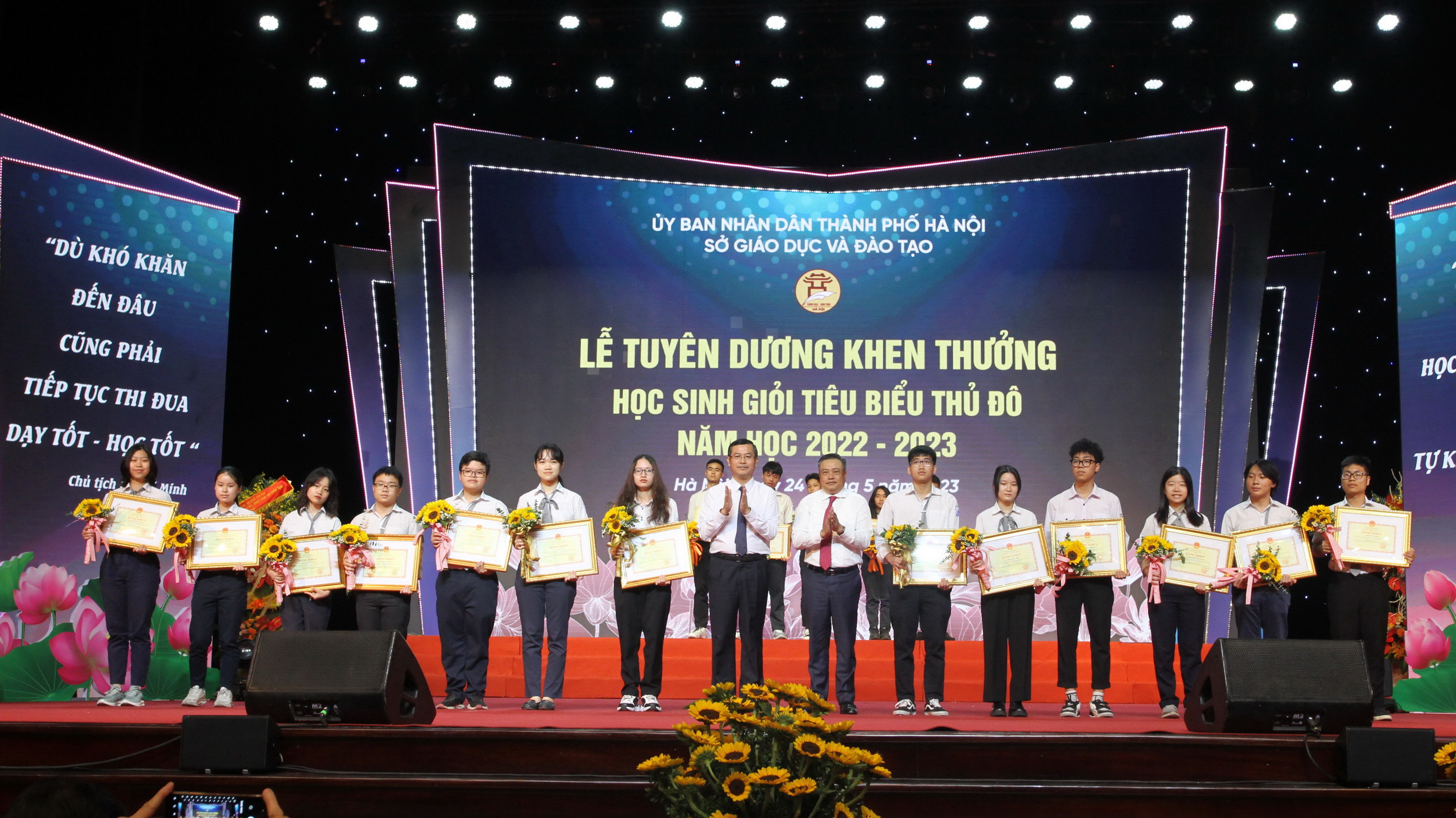 Hà Nội tuyên dương 759 học sinh giỏi tiêu biểu Thủ đô ảnh 6