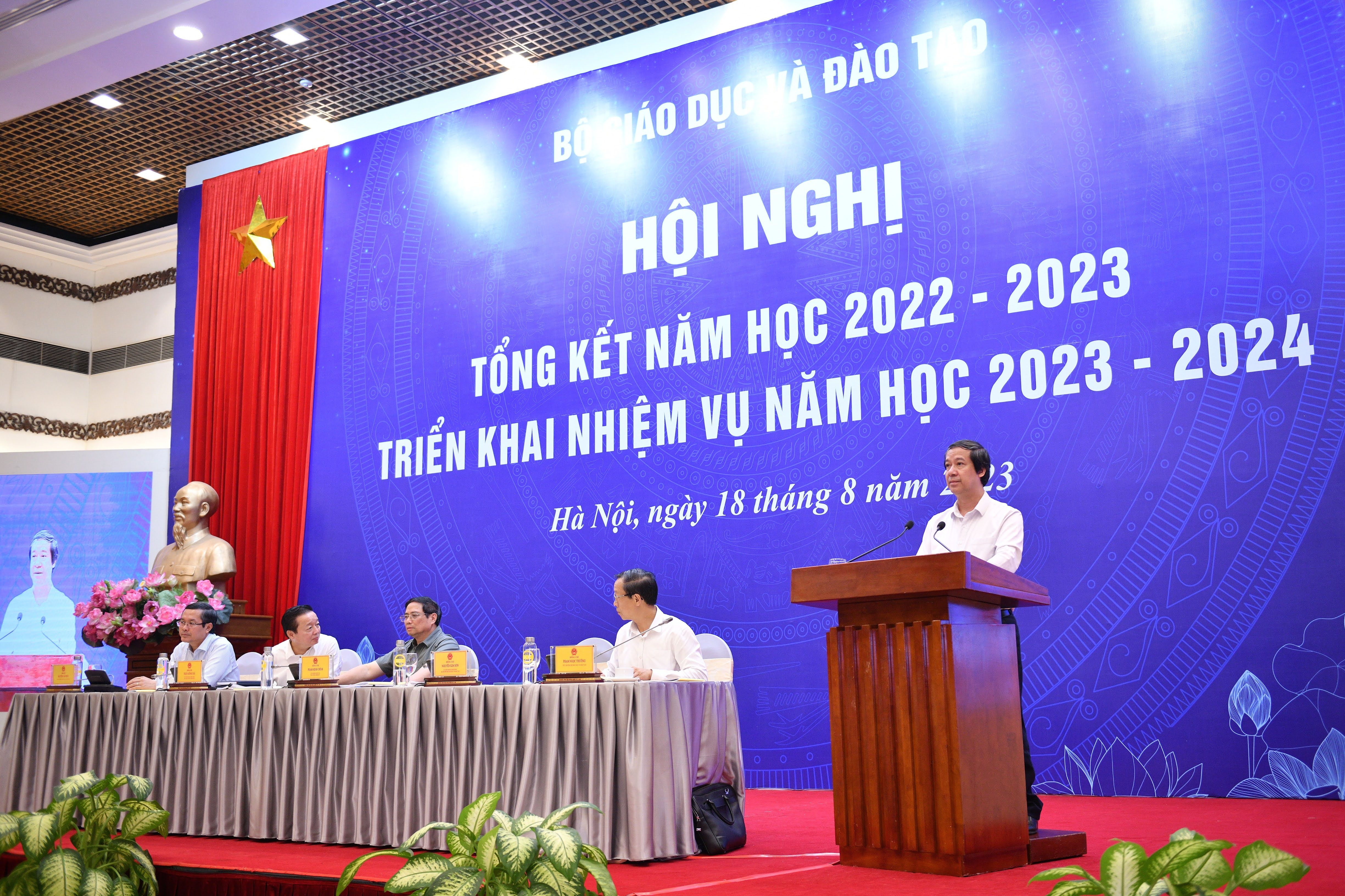 Bộ trưởng Bộ GD&ĐT Nguyễn Kim Sơn: Năm học bứt phá của đổi mới giáo dục ảnh 1