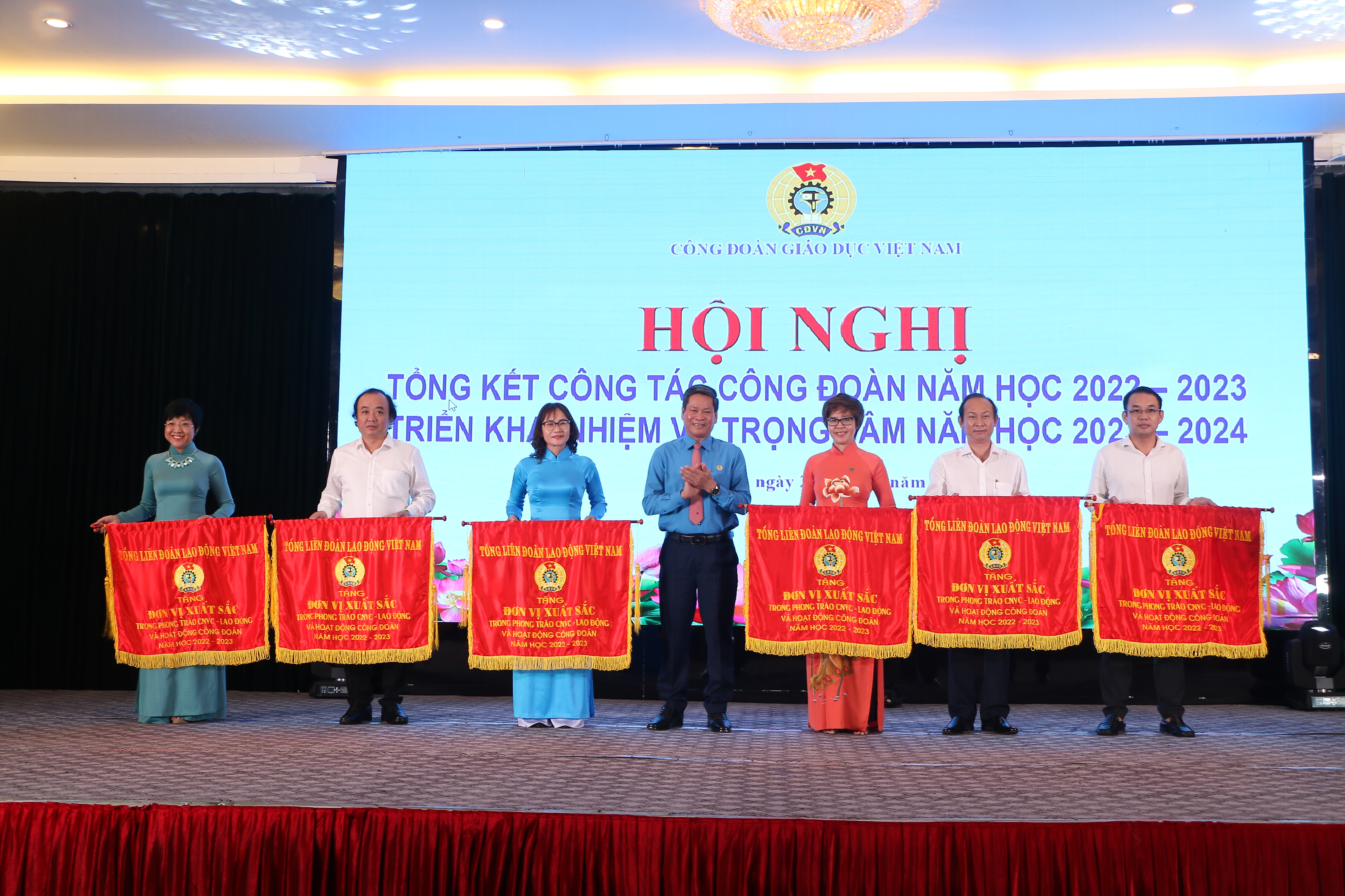 Công đoàn Giáo dục Việt Nam triển khai nhiệm vụ trọng tâm năm học 2023-2024 ảnh 4