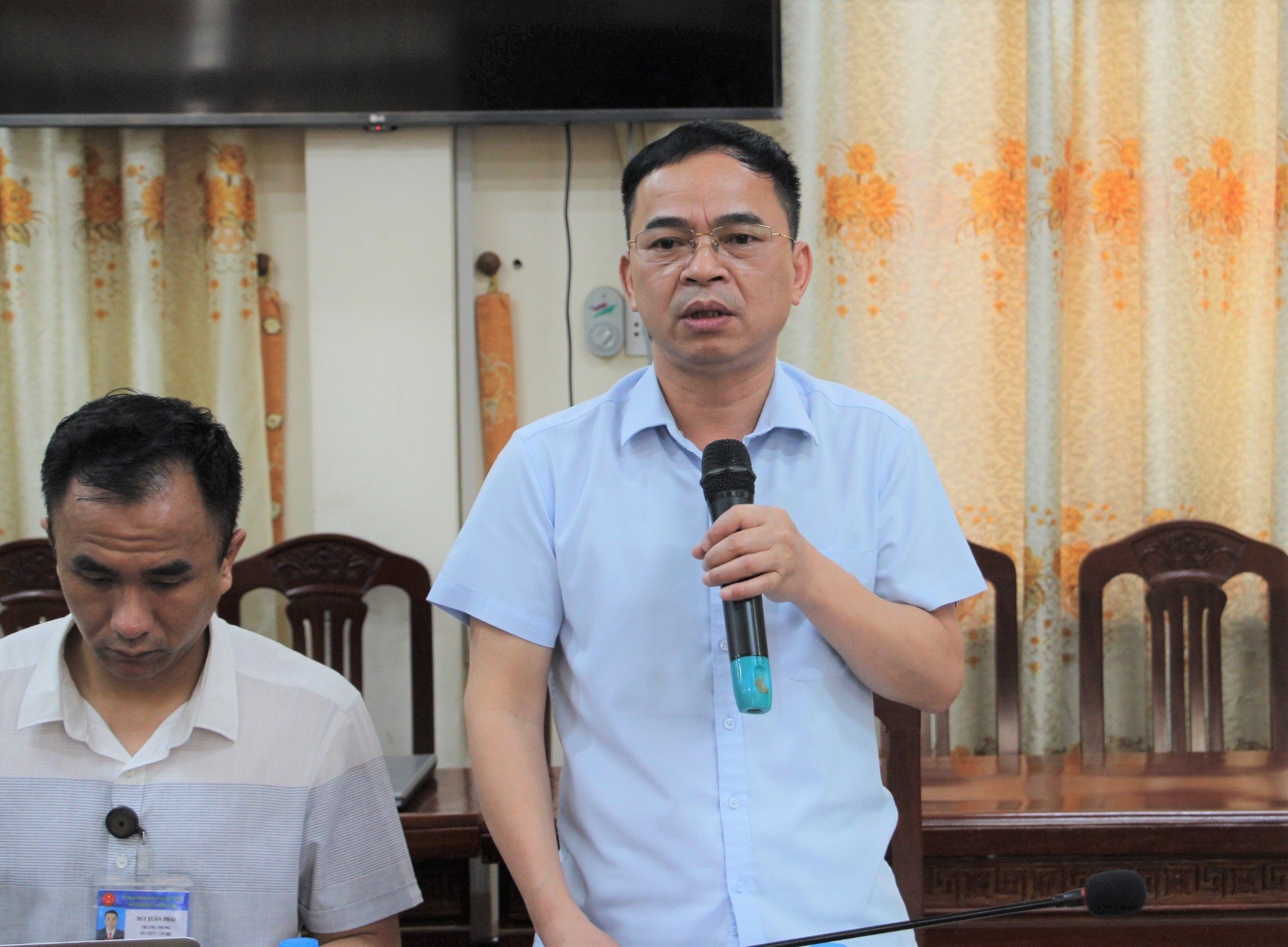 Ông Nguyễn Văn Đoạt, Giám đốc Sở GD&ĐT tỉnh Điện Biên phát biểu tại buổi làm việc.