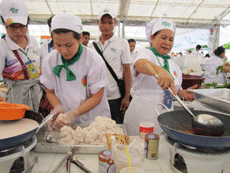 Hồn Việt trong lễ hội văn hóa ẩm thực