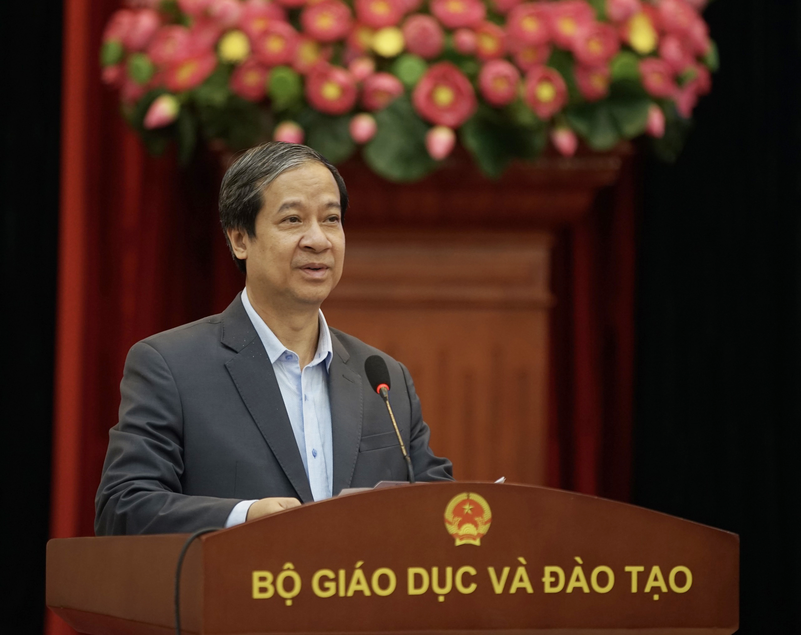 Bộ trưởng Bộ GD&ĐT Nguyễn Kim Sơn phát biểu tại Hội nghị.