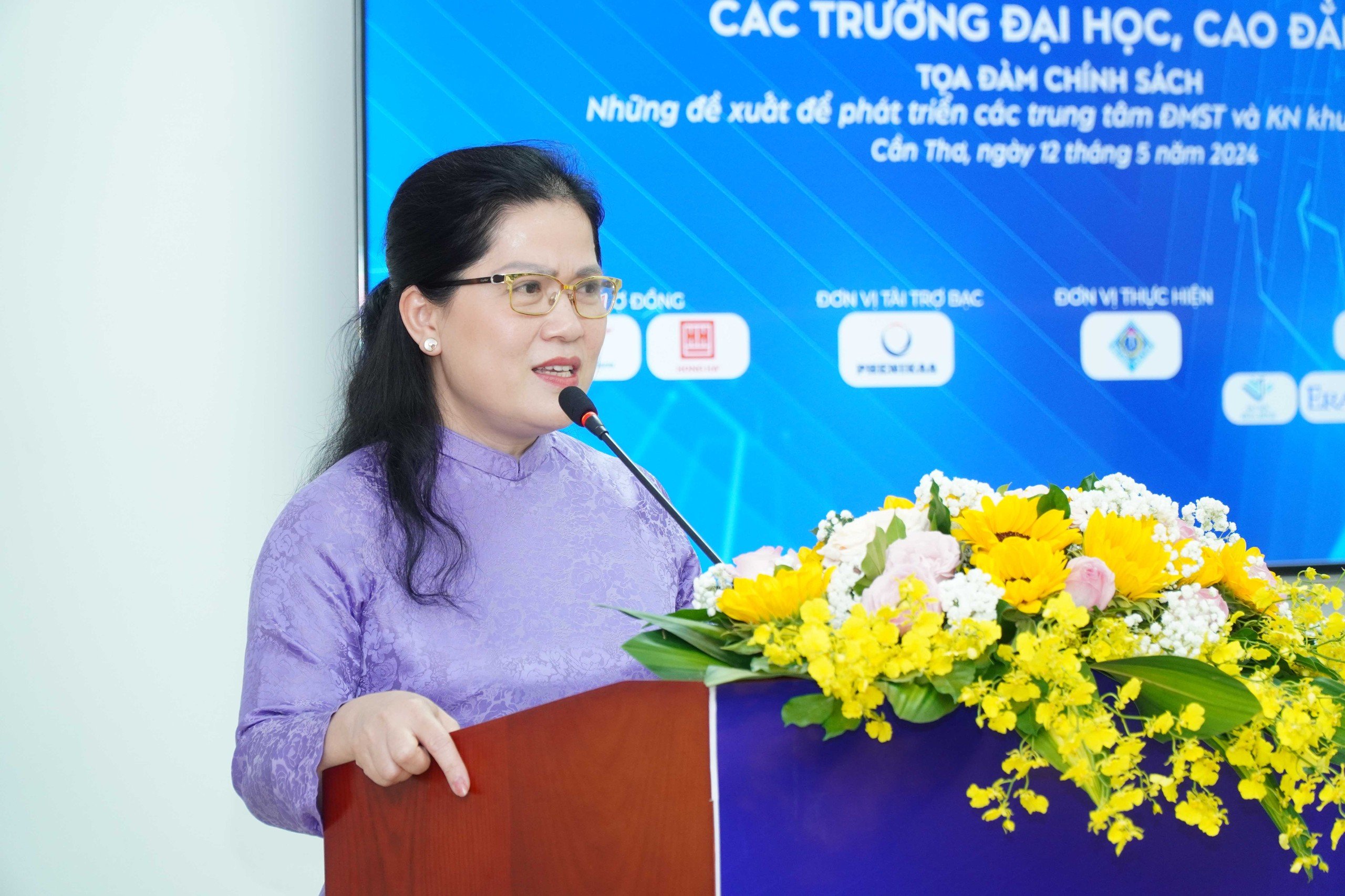 Thứ trưởng Nguyễn Thị Kim Chi phát biểu tại Diễn đàn.
