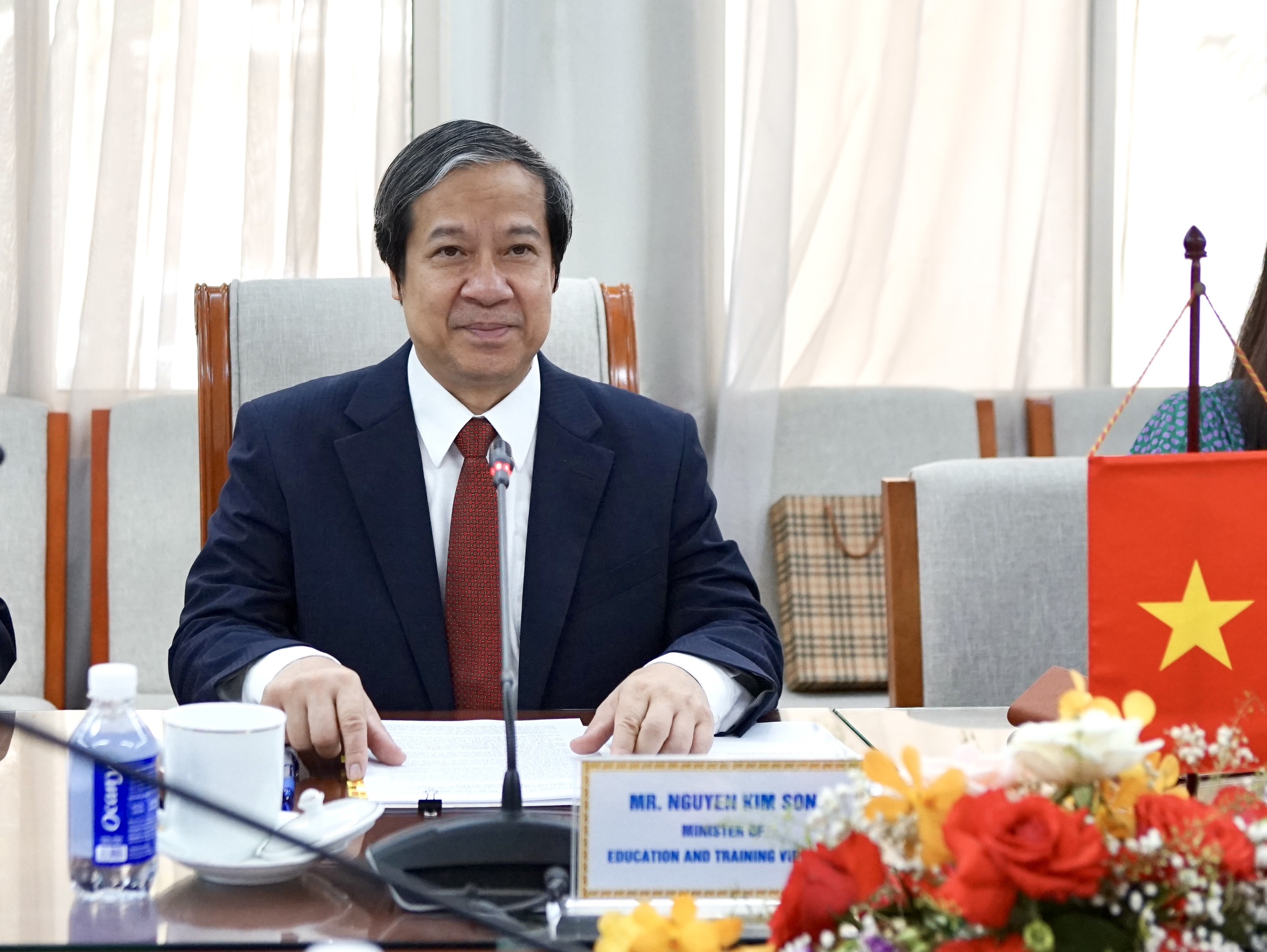 Bộ trưởng Nguyễn Kim Sơn phát biểu tại buổi tiếp.