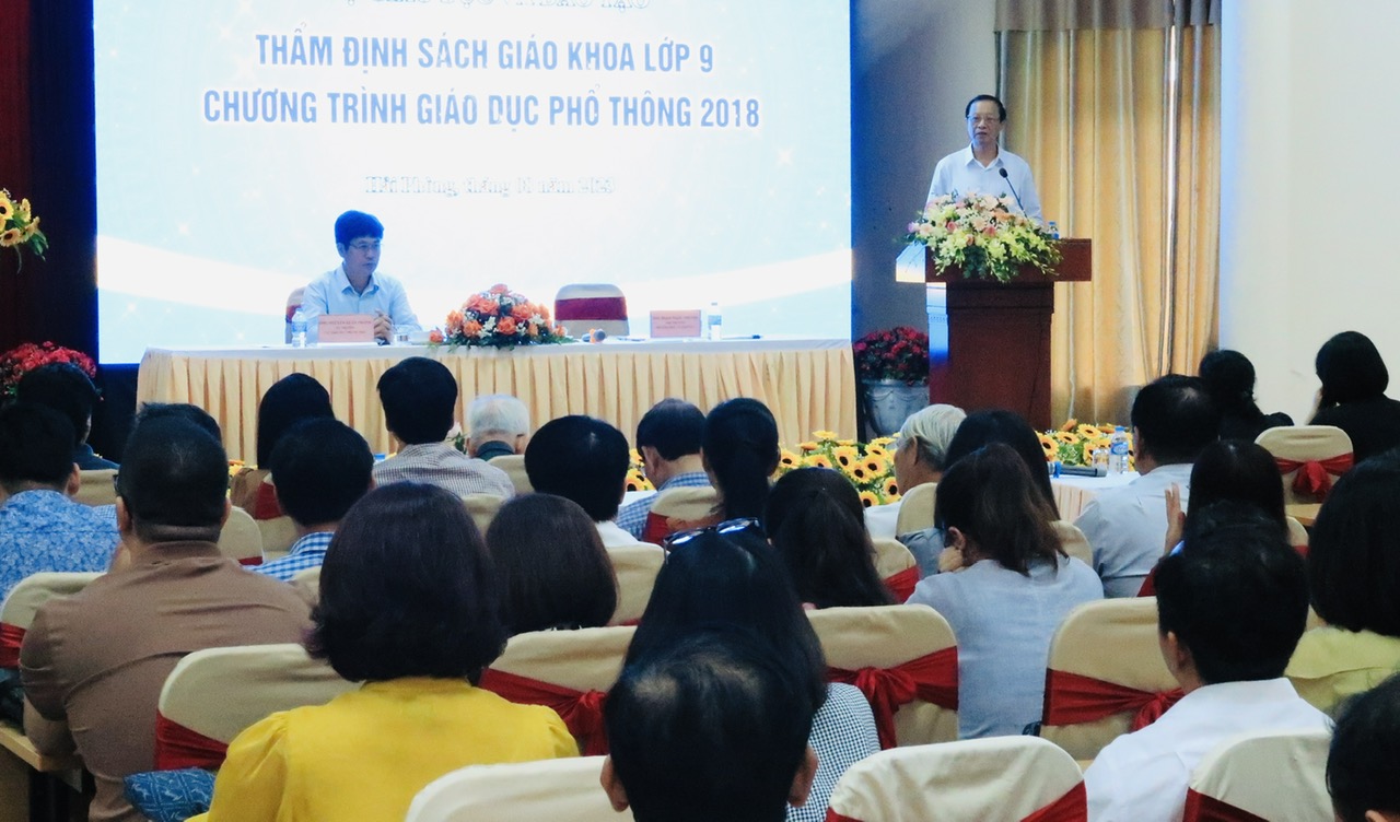 Thứ trưởng Phạm Ngọc Thưởng phát biểu tại Khai mạc Hội đồng thẩm định SGK lớp 9 Chương trình GDPT 2018.