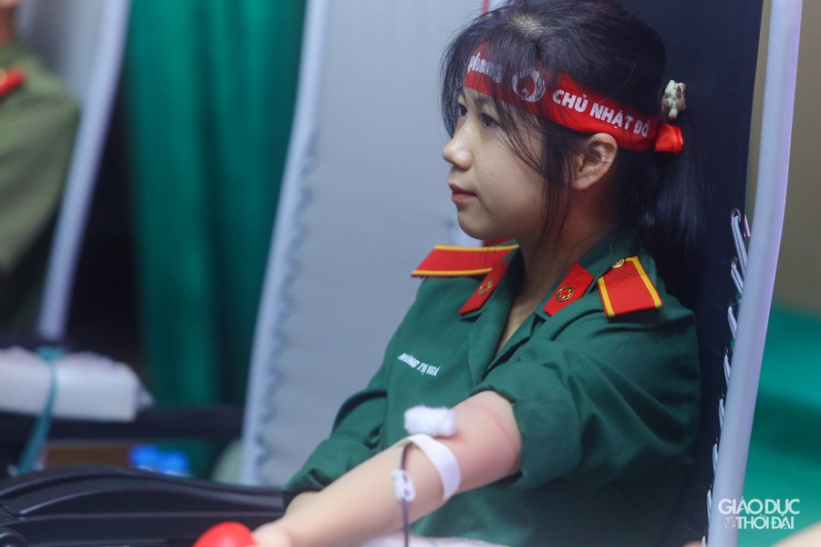 Hơn 450 đơn vị máu được hiến trong ngày ‘Chủ nhật đỏ’