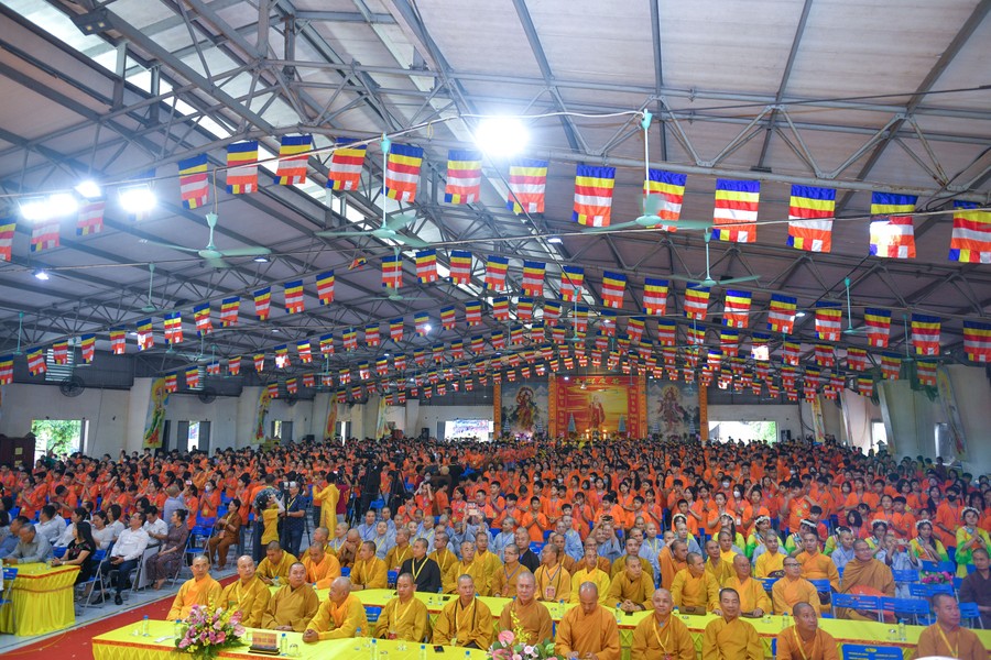 Gần 2.000 bạn trẻ tham dự hội trại “Hào Khí Thăng Long” lần II