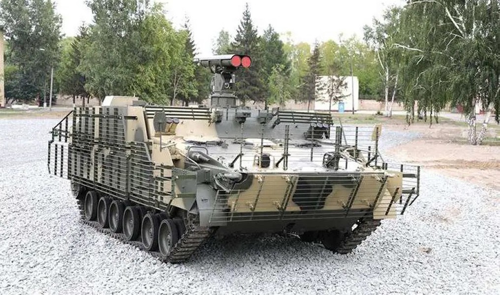 BT-3F với tên lửa Kornet trở thành sát thủ của xe tăng NATO