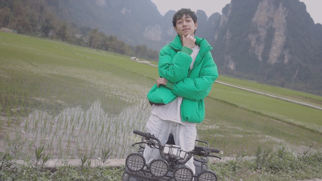 Chùm ảnh cuộc sống đời thường của quán quân Rap Việt mùa 3