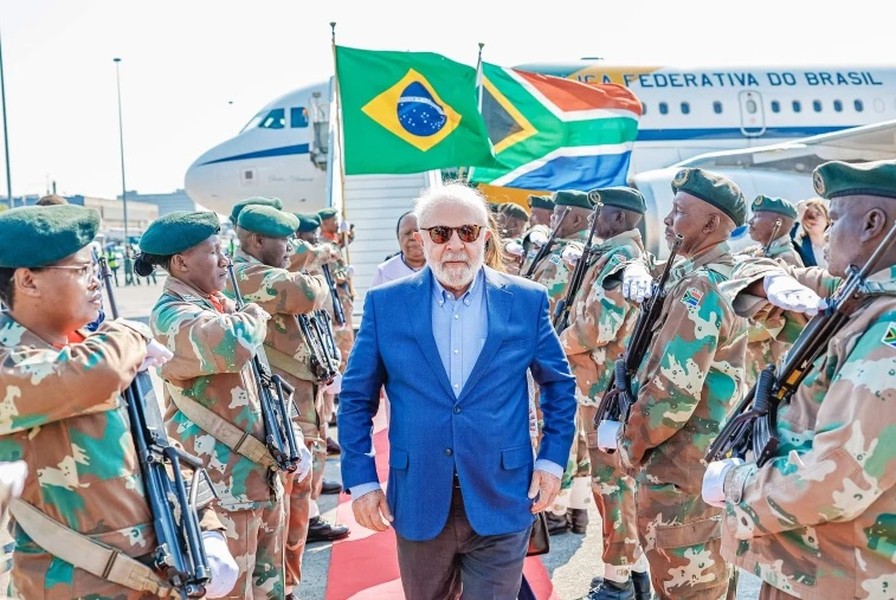 Chùm ảnh các nhà lãnh đạo BRICS gặp mặt tại Nam Phi
