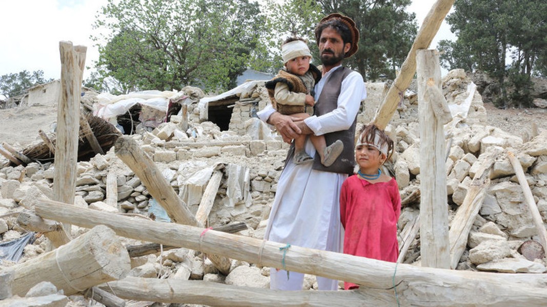Hình ảnh Afghanistan sau động đất làm hàng ngàn người thiệt mạng 