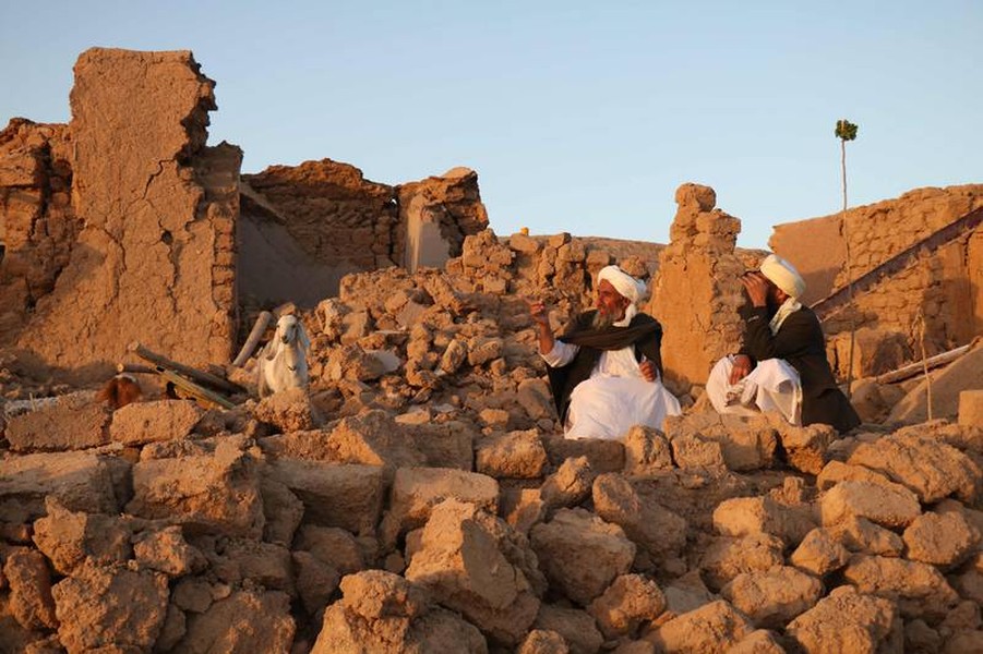 Hình ảnh Afghanistan sau động đất làm hàng ngàn người thiệt mạng 