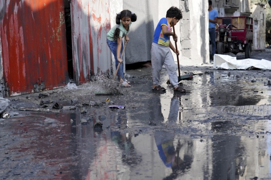 Hình ảnh Gaza tiếp tục hứng mưa bom đạn trong 24h qua
