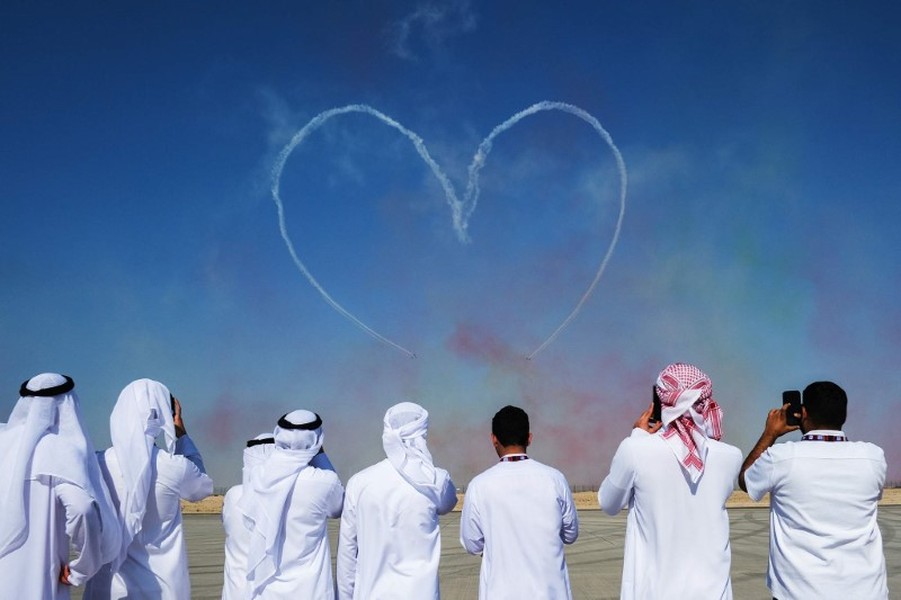 Chùm ảnh triển lãm hàng không lớn nhất lịch sử UAE