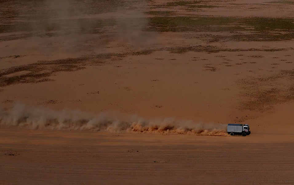 Hình ảnh ấn tượng trên đường đua xe địa hình khốc liệt nhất hành tinh