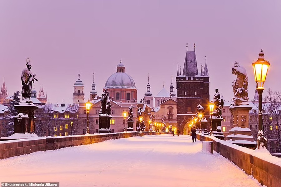 Ngắm những thành phố đẹp như cổ tích trong mùa đông 