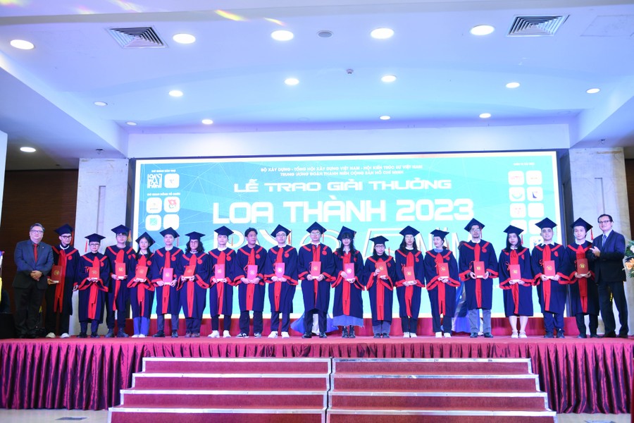 58 đồ án tốt nghiệp xuất sắc nhận Giải thưởng Loa Thành năm 2023