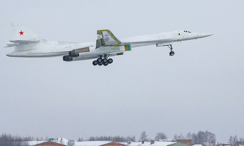 Oanh tạc cơ Tu-160M bắt đầu thử nghiệm cấp nhà nước