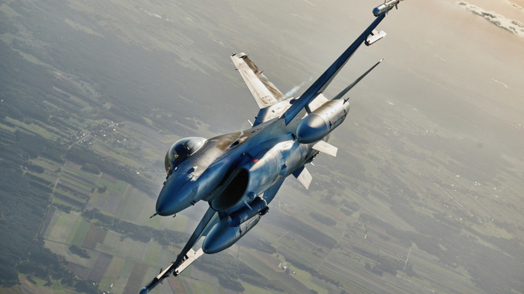 'Nga sẽ sớm trưng bày tiêm kích F-16 tại triển lãm thiết bị thu được'
